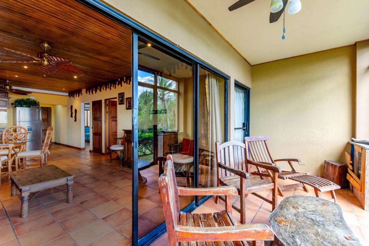 Warm Interiors And Orange Hues On Ground Floor In Front Of Beach プラヤ・フラミンゴ エクステリア 写真